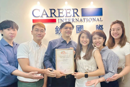 陆续在三年！龙8头号玩家国际国际香港分公司荣获“积金好雇主”等多项荣誉